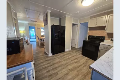 3-7 Newman Dr #7, Lanark Village, FL 32323 - Photo 4