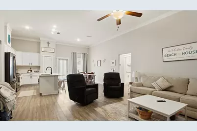 102 St Charles St, Mexico Beach, FL 32456 - Photo 4