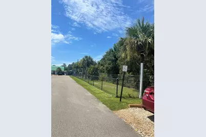 1843 Hwy 98 W #76, Carrabelle, FL 32322 - Photo 10