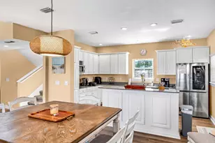 327 Cook St, Saint George Island, FL 32328 - Photo 10