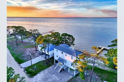 327 Cook St, Saint George Island, FL 32328 - Photo 4