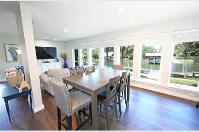 304 Wing St, Saint George Island, FL 32328 - Photo 10