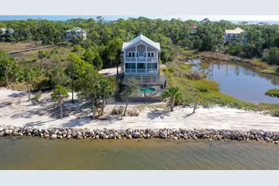 2123 Blue Heron Trl, Saint George Island, FL 32328 - Photo 2