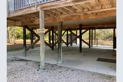 1048 W Bay Shore Dr, Saint George Island, FL 32328 - Photo 8