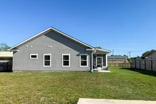 901 Twentieth St, Port Saint Joe, FL 32456 - Photo 6