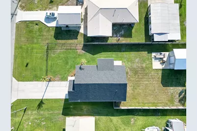 901 20th St, Port Saint Joe, FL 32456 - Photo 68