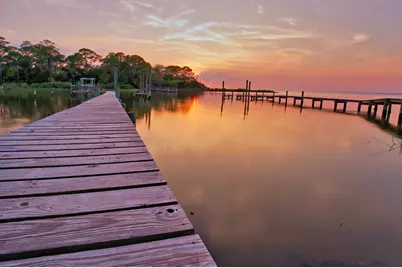 509 W Sawyer St, Saint George Island, FL 32328 - Photo 4