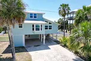 509 W Sawyer St, Saint George Island, FL 32328 - Photo 6