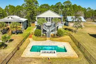 387 River Rd, Carrabelle, FL 32322 - Photo 4