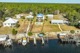 387 River Rd, Carrabelle, FL 32322 - Photo 14