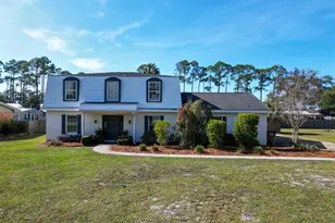 2006 Monument Ave, Port Saint Joe, FL 32456 - Photo 1