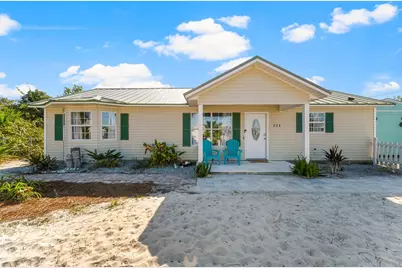224 Desoto St, Port Saint Joe, FL 32456 - Photo 2