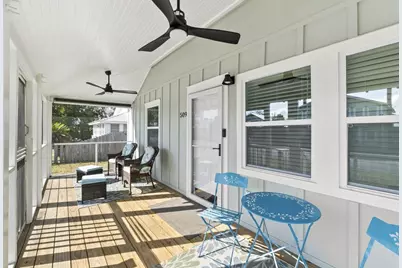 509 8th St, Port Saint Joe, FL 32456 - Photo 2