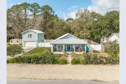 148 20th Ave, Apalachicola, FL 32320 - Photo 1