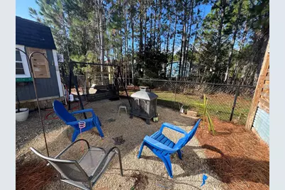 911 7th St, Carrabelle, FL 32322 - Photo 20