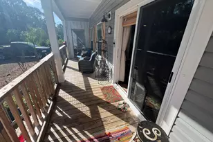 911 7th St, Carrabelle, FL 32322 - Photo 4