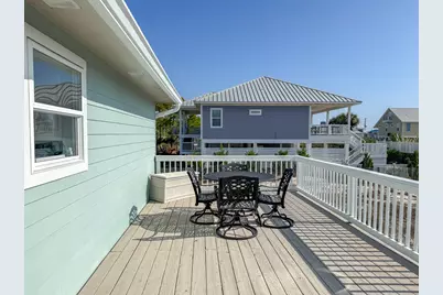 724 E Pine Ave, Saint George Island, FL 32328 - Photo 34