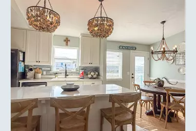 724 E Pine Ave, Saint George Island, FL 32328 - Photo 20