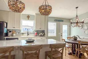 724 E Pine Ave, Saint George Island, FL 32328 - Photo 20