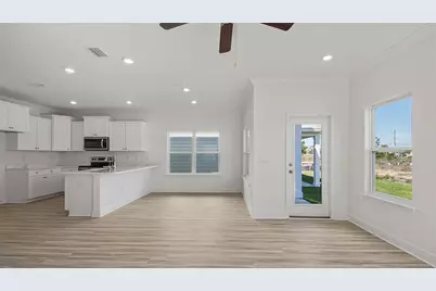 111 Chateau Ln, Port Saint Joe, FL 32456 - Photo 12
