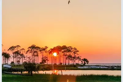 34 Shuler St, Eastpoint, FL 32328 - Photo 10