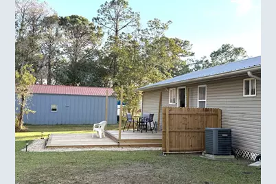 30 Jefferson St, Eastpoint, FL 32328 - Photo 22