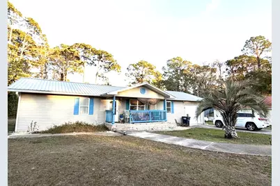 30 Jefferson St, Eastpoint, FL 32328 - Photo 2