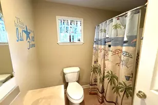 30 Jefferson St, Eastpoint, FL 32328 - Photo 24