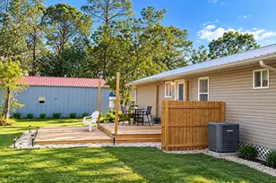 30 Jefferson St, Eastpoint, FL 32328 - Photo 20