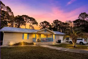 30 Jefferson St, Eastpoint, FL 32328 - Photo 1