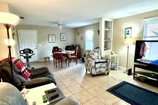 30 Jefferson St, Eastpoint, FL 32328 - Photo 4