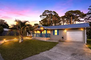 30 Jefferson St, Eastpoint, FL 32328 - Photo 1