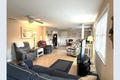 30 Jefferson St, Eastpoint, FL 32328 - Photo 6