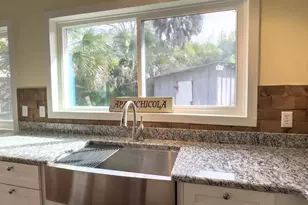 222 1/2 Ave D, Apalachicola, FL 32320 - Photo 6