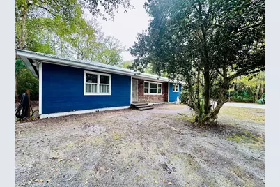 16 Adams St, Apalachicola, FL 32320 - Photo 2