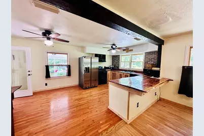 16 Adams St, Apalachicola, FL 32320 - Photo 8