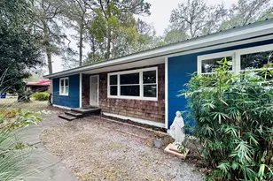 16 Adams St, Apalachicola, FL 32320 - Photo 4