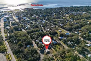 214 4th St, Apalachicola, FL 32320 - Photo 12