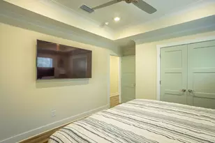 111 11th St, Apalachicola, FL 32320 - Photo 16