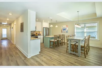 111 11th St, Apalachicola, FL 32320 - Photo 6