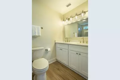 111 11th St, Apalachicola, FL 32320 - Photo 20