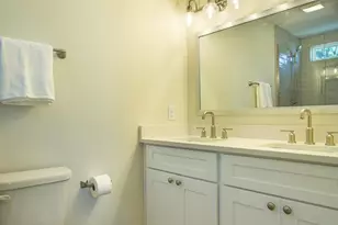 111 11th St, Apalachicola, FL 32320 - Photo 20