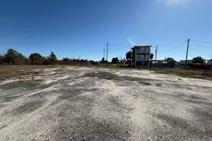 118&amp 120 16th St, Mexico Beach, FL 32456 - Photo 1