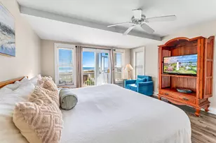 248 E Gorrie Dr, Saint George Island, FL 32328 - Photo 14