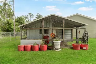 198 Peacock Ln, Wewahitchka, FL 32465 - Photo 40