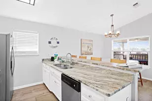 136 Selma St, Port Saint Joe, FL 32456 - Photo 6