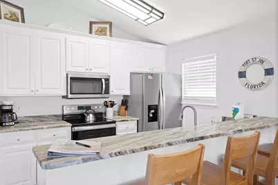 136 Selma St, Port Saint Joe, FL 32456 - Photo 8