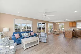 141 Pineda St, Port Saint Joe, FL 32456 - Photo 4