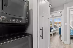 112 40th St, Mexico Beach, FL 32456 - Photo 10