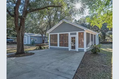 140 Craig St, Carrabelle, FL 32322 - Photo 10